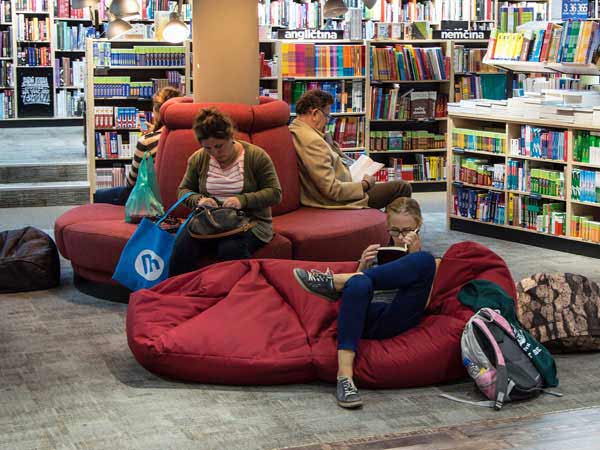 短信轰炸网页版